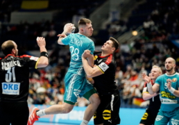 Mikalai ALIOKHIN (98), Sebastian HEYMANN (11) during the handball match Germany vs Belarus, Men’s EHF EURO 2022 Hungary, Slovakia, Bratislava, 14.01.2021, Mandatory Credit © Axel Heimken / kolektiff